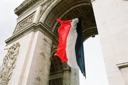 French MEP Calls for Review of Binance Approval by Regulator