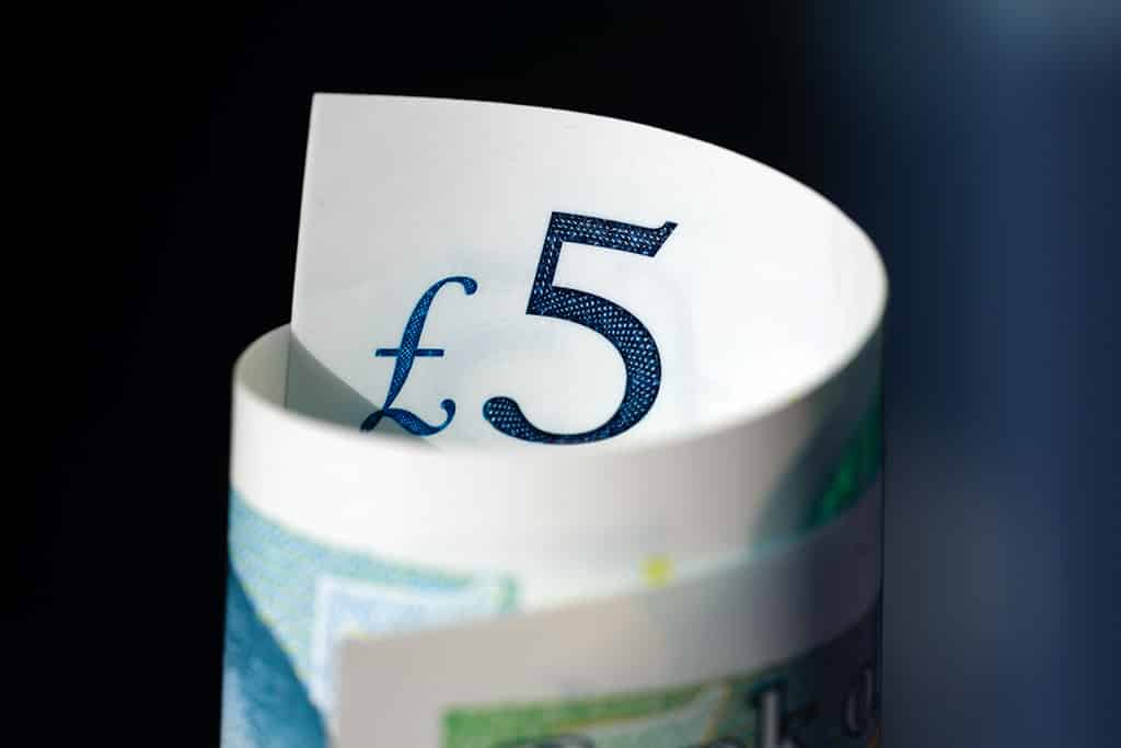 Massive Decline Now in Sight for British Pound amid Economic Turmoil