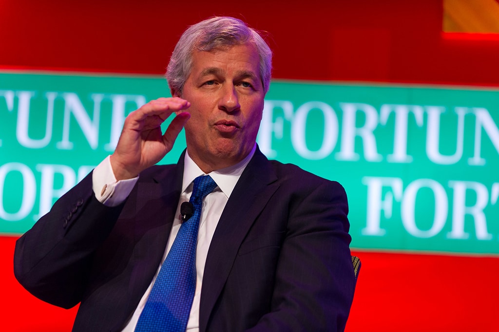 JPMorgan CEO Jamie Dimon Calls for Proper Regulation of Stablecoins