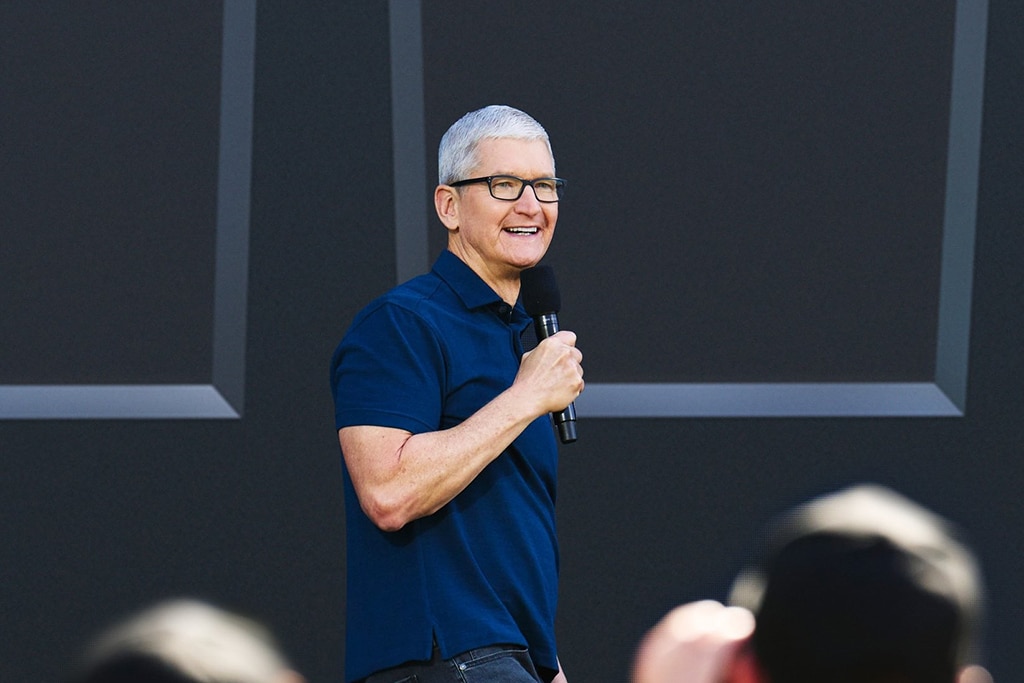 Apple CEO Has Concerns with Metaverse: What Are Latest Developments
