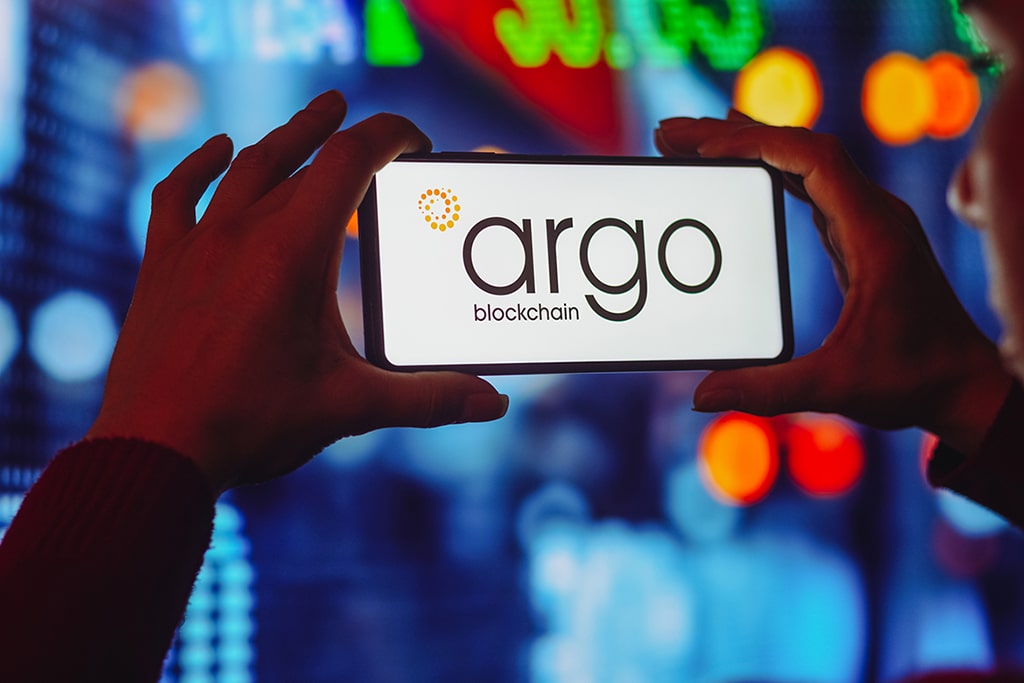 Argo Blockchain Stock Plummets 37.5% as Firm Risks Bankruptcy