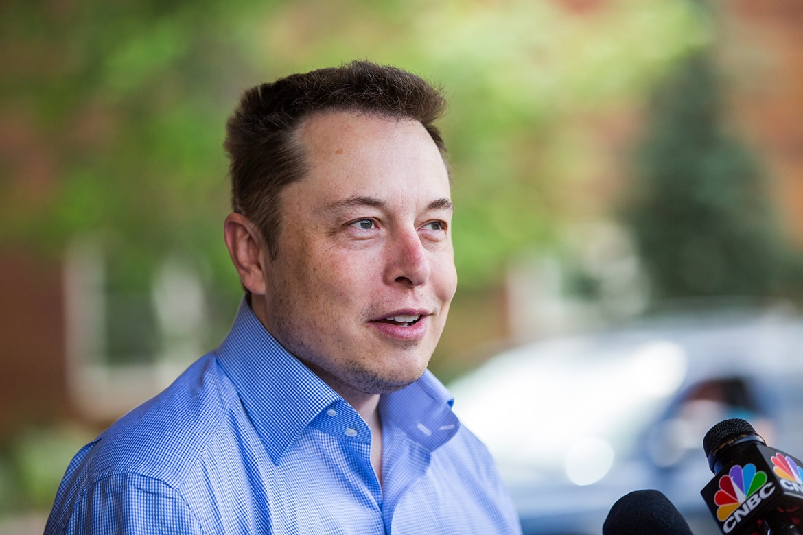 Elon Musk Renews Bid to Buy Twitter for Original Price, TWTR Stock Up 22%