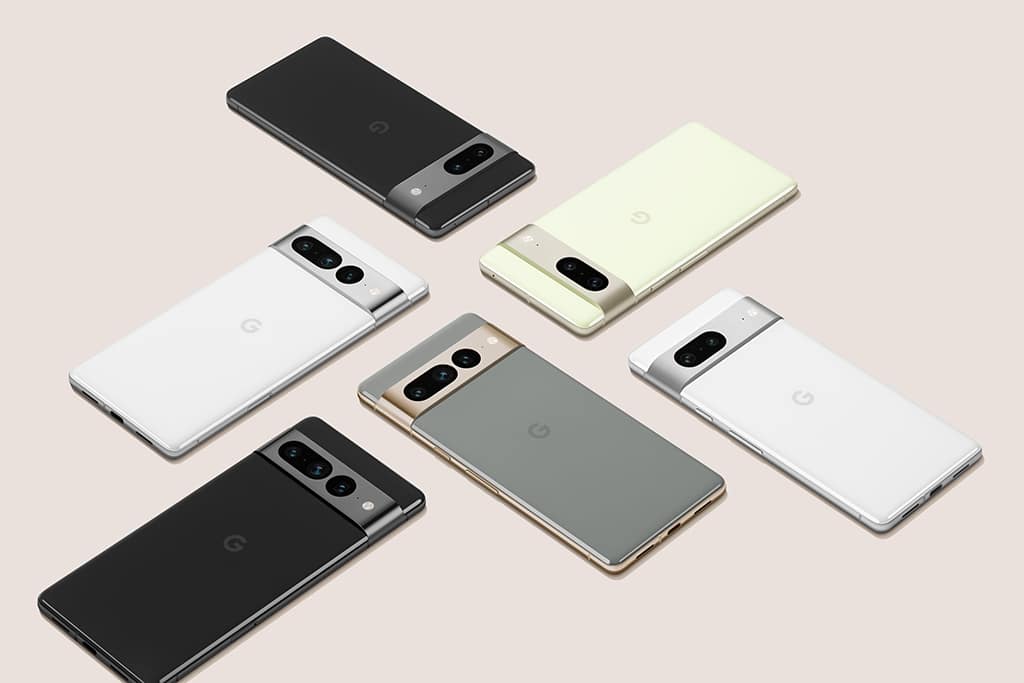 Google Shows Off New Pixel 7 Smartphones, Will Start Shipping on October 13th