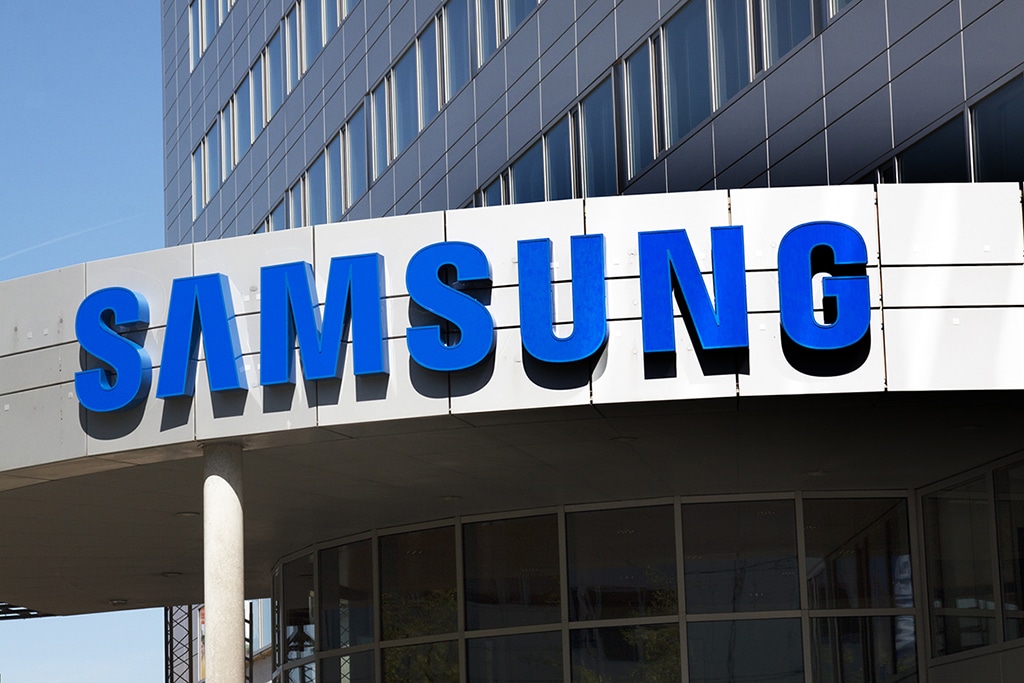 Smartphone Giant Samsung Could See Its Quarterly Profit Slump by 25%