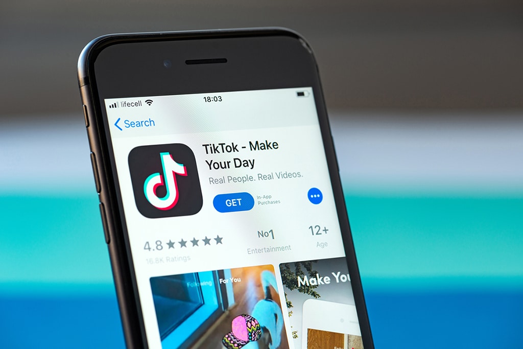 TikTok Reportedly Partners with TalkShopLive for US Live Shopping