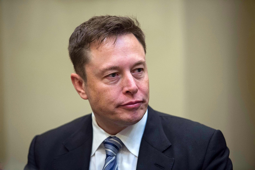Twitter Claims Elon Musk Is Under Federal Investigation in New Court Filing
