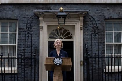 UK Prime Minister Liz Truss Resigns amid Growing Economic Turmoil