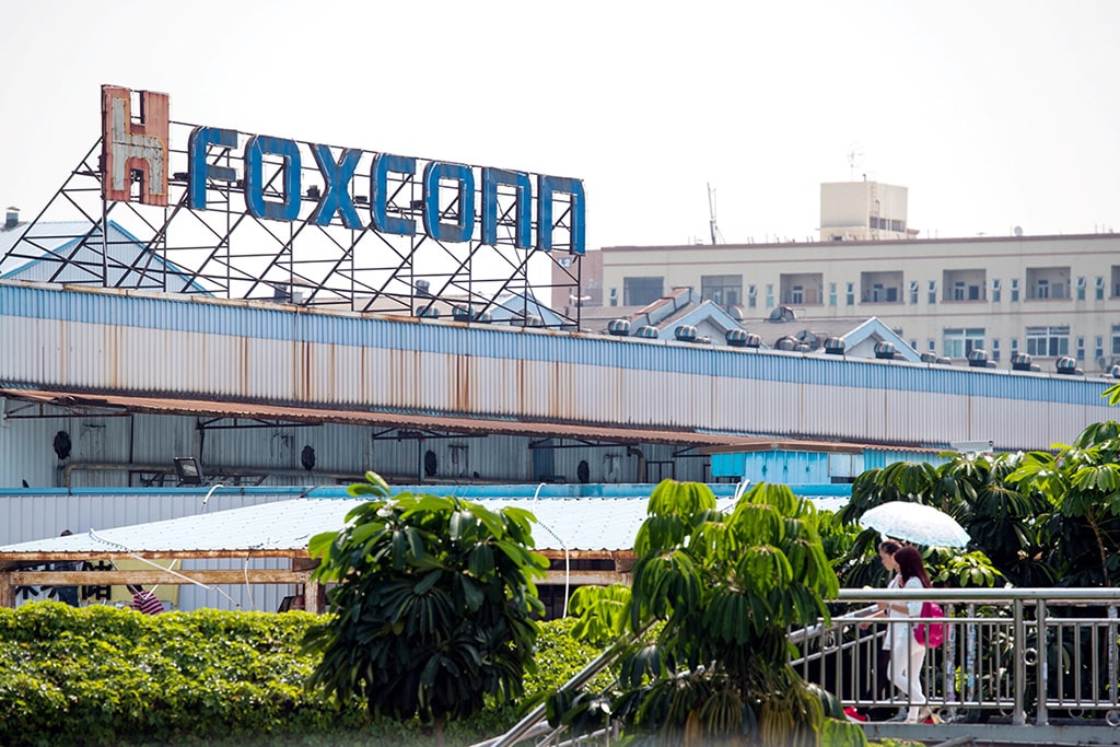 Apple’s Supplier Foxconn Predicts Flat Revenue in Q4 Due to Covid Curbs in China