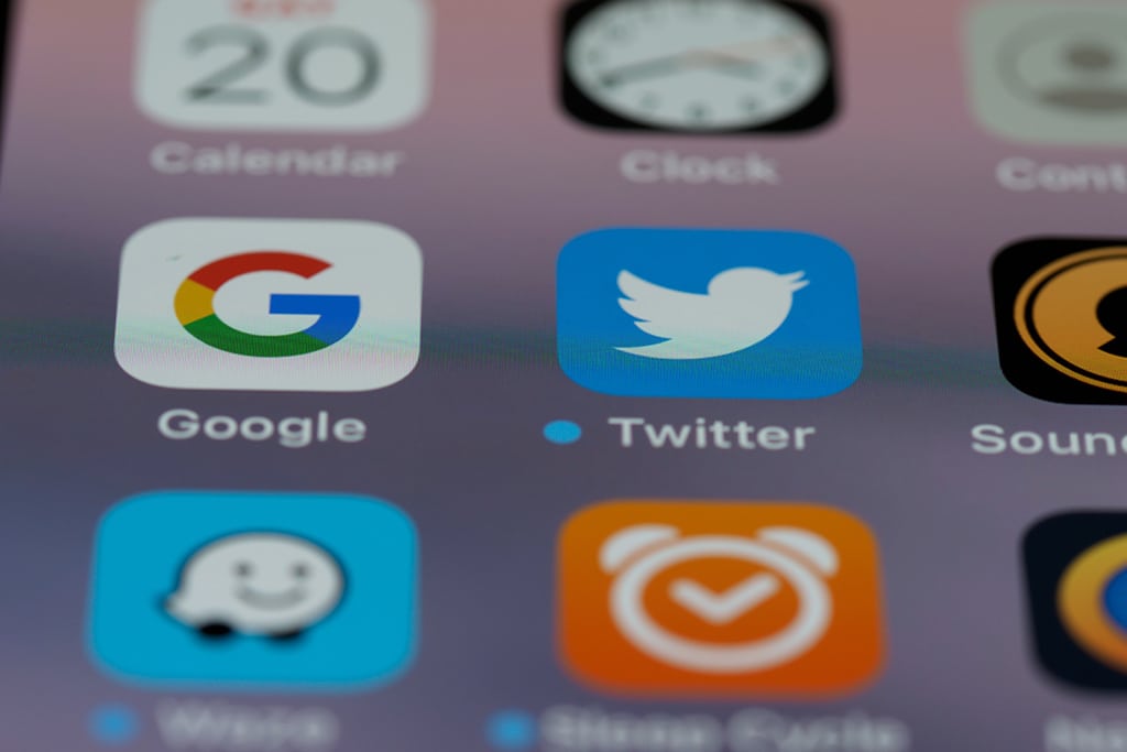 Apple Might Remove Twitter App for Violating App Store Policies