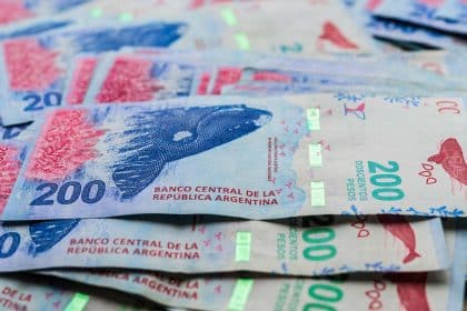 Former Argentine Banker Proposes Unified Digital Peso Payment System