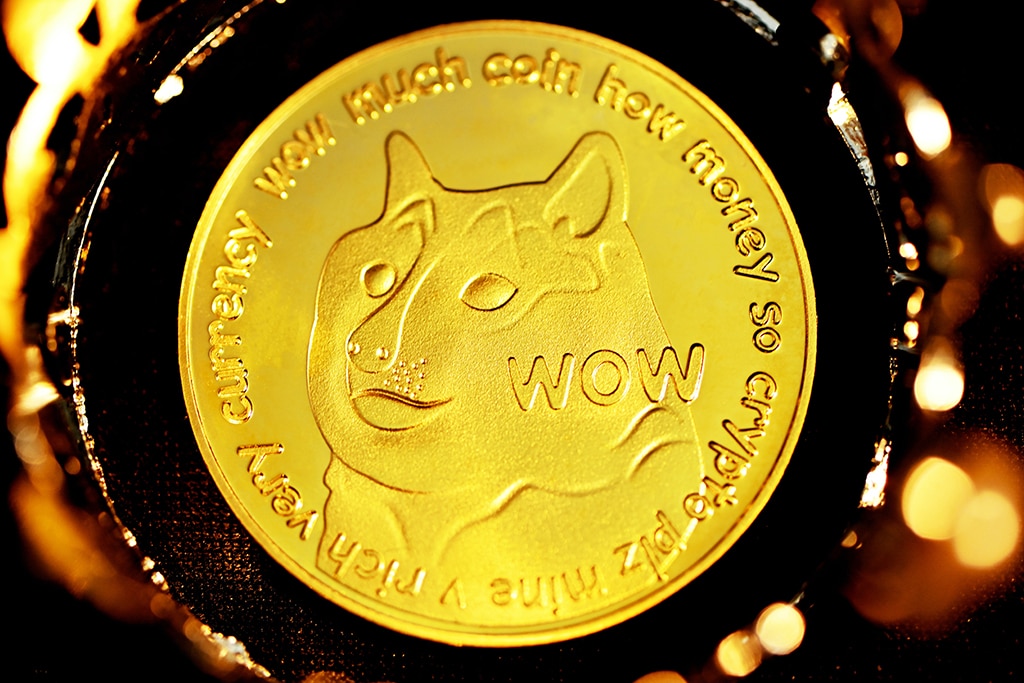 Dogecoin Jumps Over 13% as Elon Musk Hints about Twitter 2.0