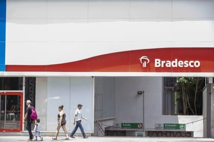 Bradesco Unveils Its First Tokenized Bank Credit Note, BBD Shares Drop 3%