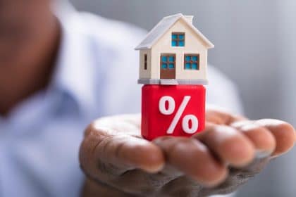 Mortgage Demand Slides 13.2% to Conclude 2022 amid Rising Interest Rates