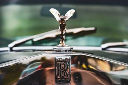 Rolls-Royce 2022 Sales Surge to 118-Year Record High