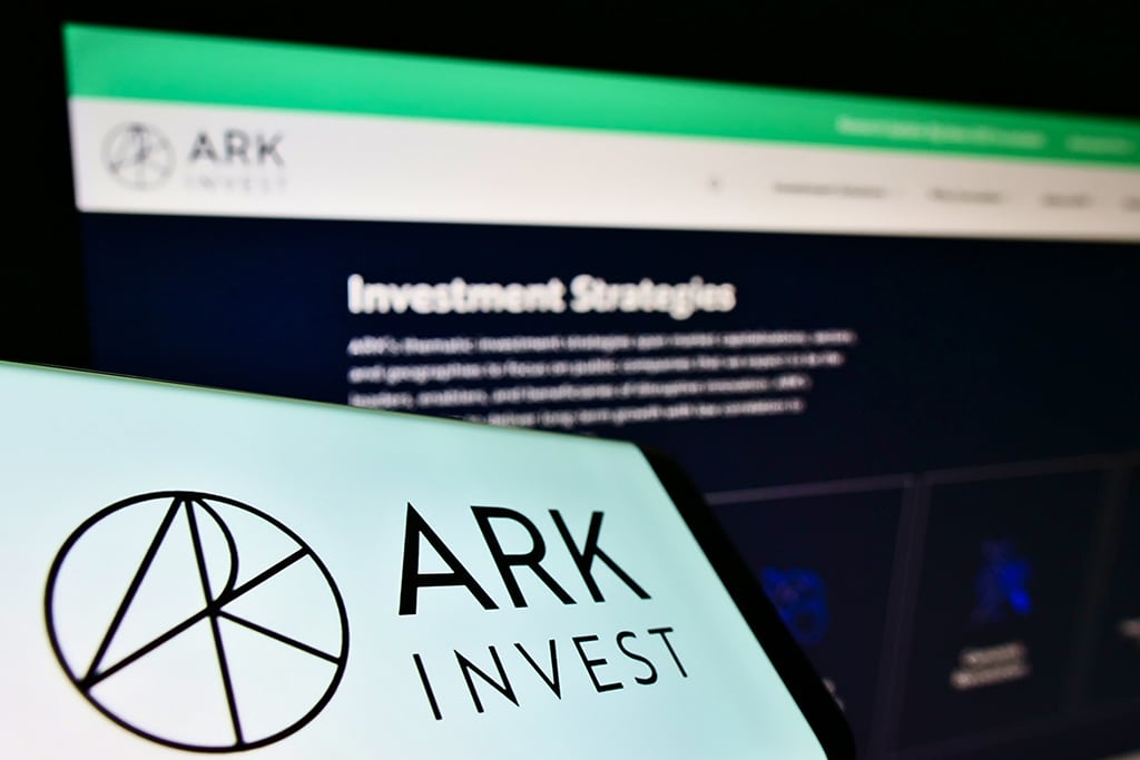Ark Invest Continues on Coinbase Stacking