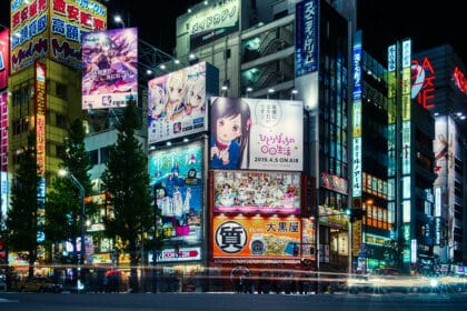 Trio of Japanese Banks Look to Embark on Stablecoin Experiment