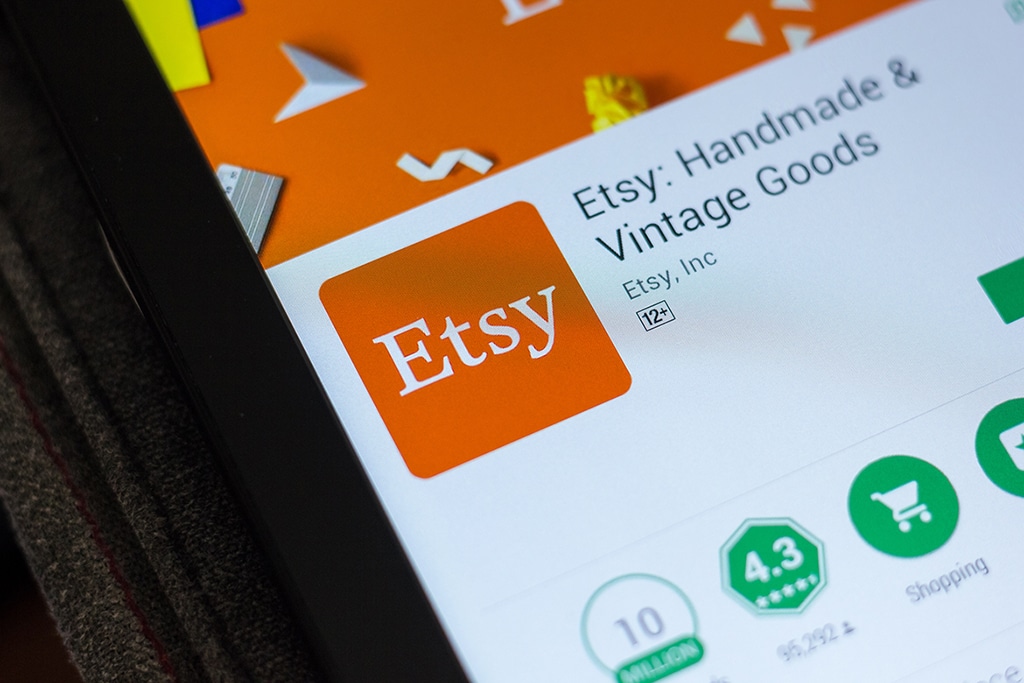Retail Merchants Linked to Etsy and SVB Facing Delayed Payments