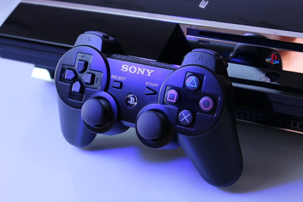 Sony File Patent to Allow NFT Transfers between Games and Consoles