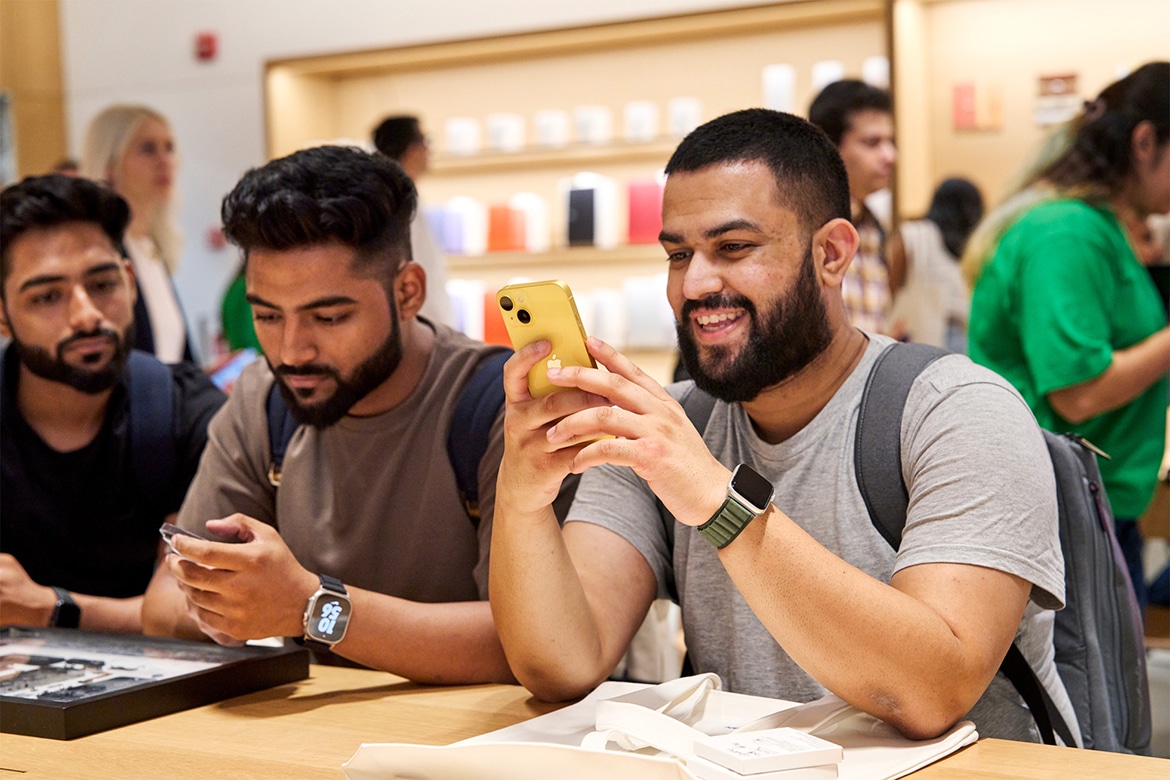 Apple Reports Better-Than-Expected iPhone Sales for Fiscal Q2 2023