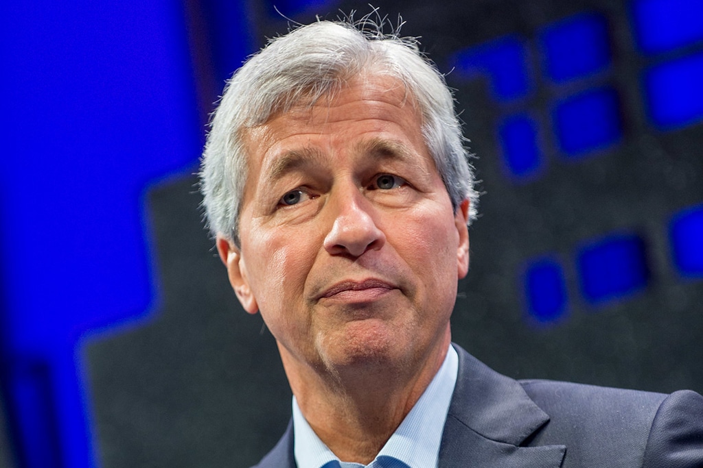 Bitcoin and Crypto Under Threat as JPMorgan Warns of Debt Talks Going Wrong