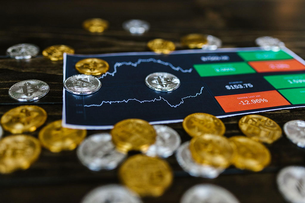 Comparing Resilience against Market Manipulation across DogeMiyagi, Polkadot and Chainlink
