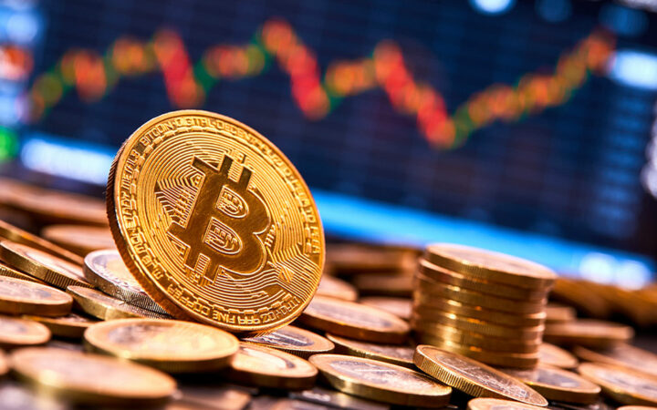 Bitcoin Maintains $30K Price as Investors Await Data on Inflation and Jobless Claims