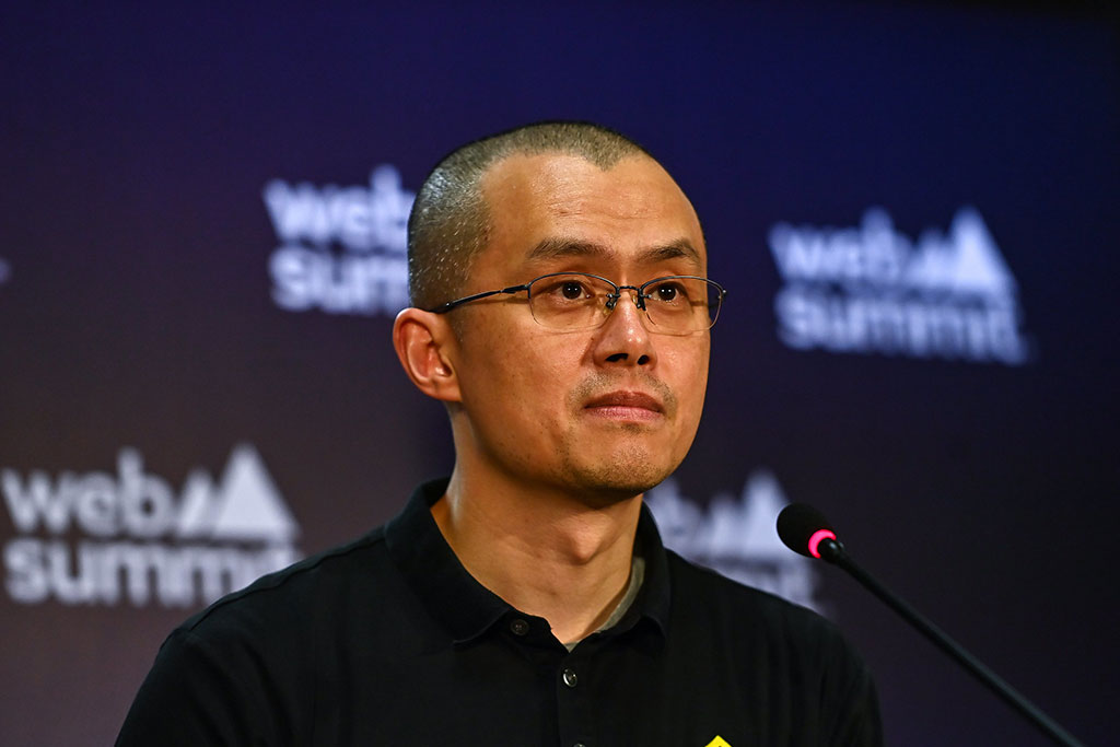 CZ Debunks FUD Surrounding Departure of Executives from Binance