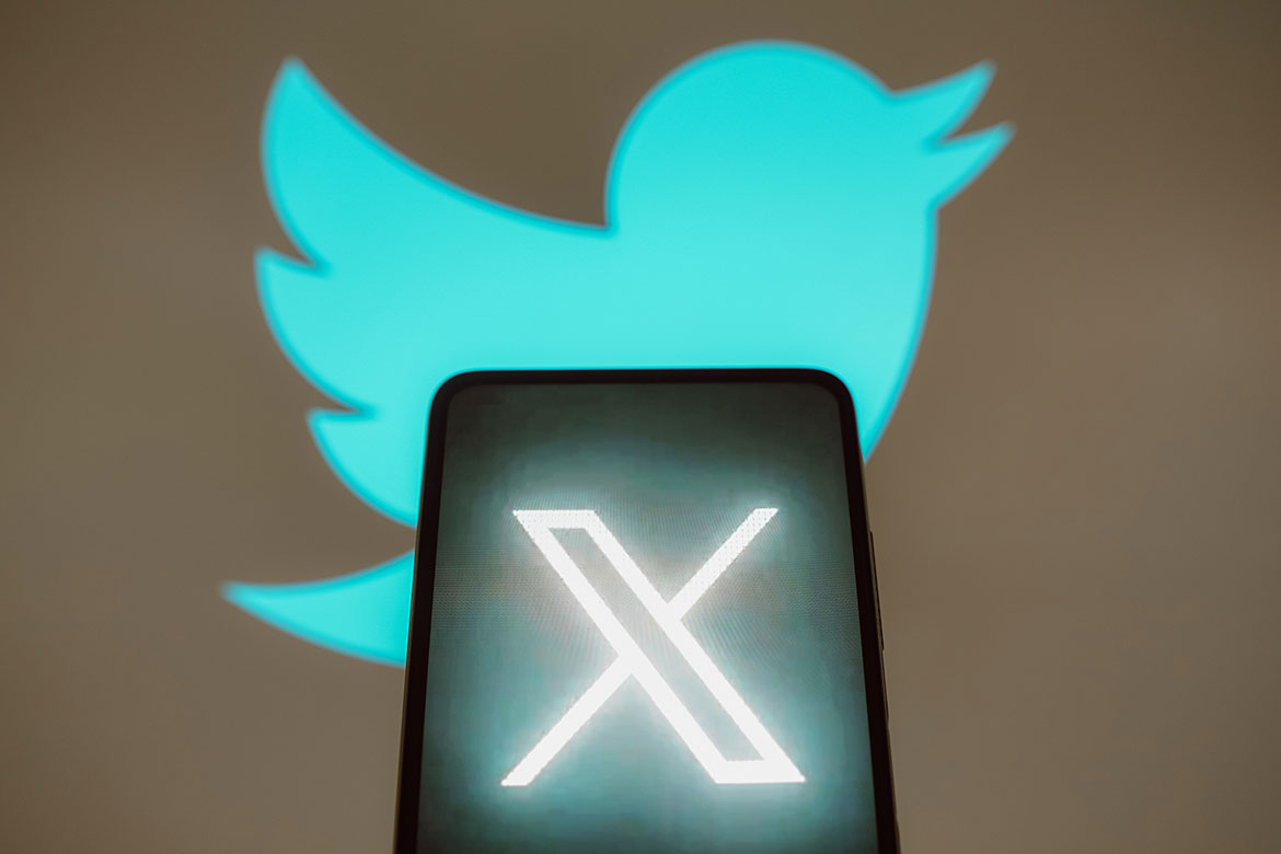 Elon Musk Set to Switch Twitter Logo to ‘X’ Today