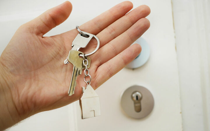 30-Year Mortgage Rate Hits 7.48%, Highest Point since 2000
