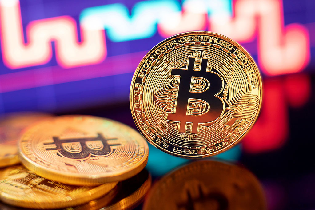 Bitcoin Hash Price Plummets Despite Soaring Hash Rate
