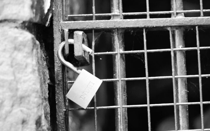 Sam Bankman-Fried Demands Weekly Release to Prepare for October Trial