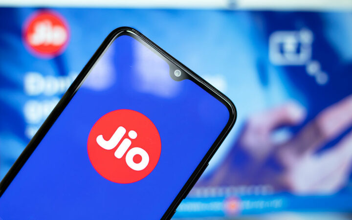Jio Financial Services (JFS) Drops 5% in Share Price Following Market Debut