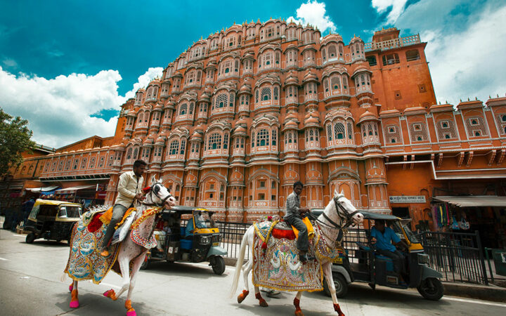 Coinbase Clarifies Reports of Service Discontinuation in India