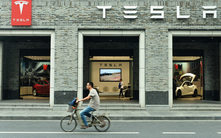 TSLA Stock Up 1.75%, Tesla to Disrupt Auto Design and Manufacturing Process with Gigacasting Breakthrough