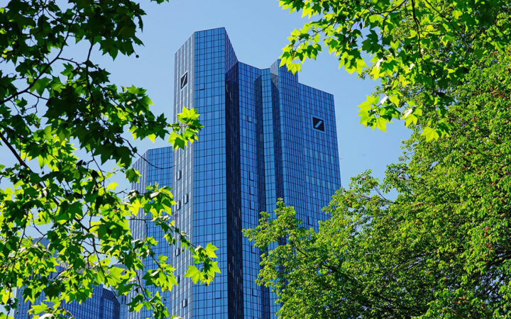 Deutsche Bank and Standard Chartered Begin Testing UDPN