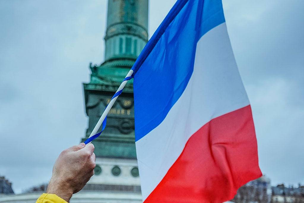 Executive Director of Binance France Resigns amid Ongoing Regulatory Scrutiny