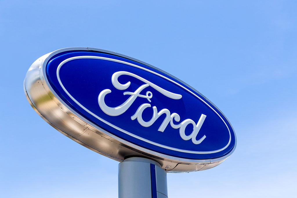 Ford Misses Wall Street Expectations for Q3 2023 amid Pending Deal