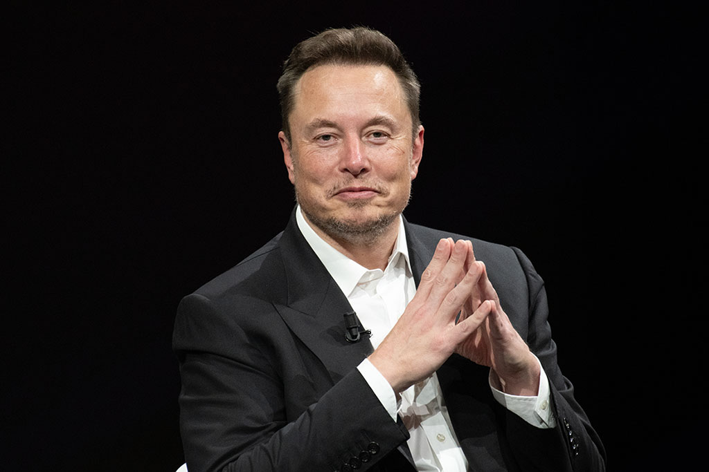 Elon Musk Unveils Plans to Make X Financial Hub by 2024