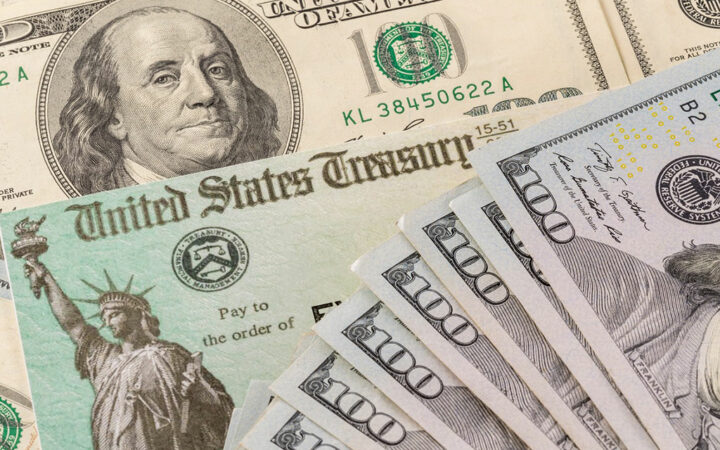 Treasury Yields Edge Higher as Economic Uncertainty Prevails