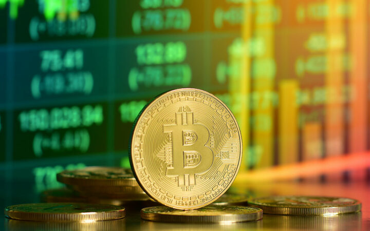 Bitcoin Price Targets $40,000 as Traders Engage in Tough Fight