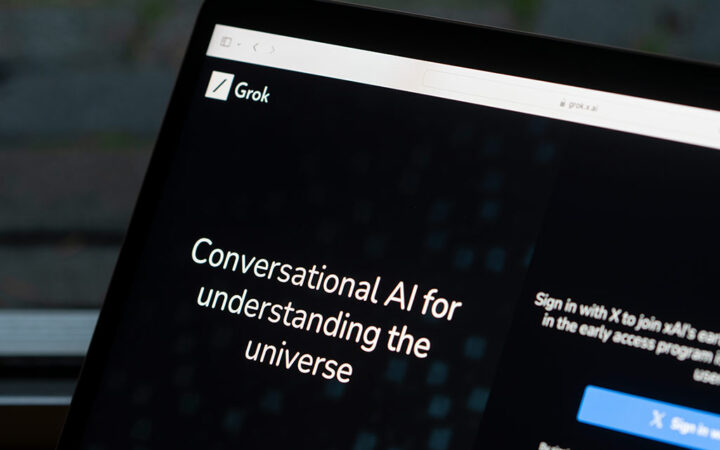 Elon Musk’s xAI Launches Grok AI Chatbot to Rival ChatGPT