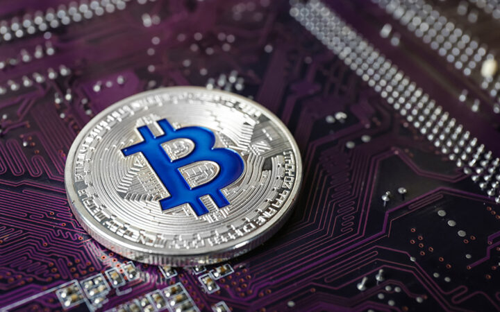 Grayscales Files Updated Spot Bitcoin ETF Application with US SEC after Binance’s Forced Exit