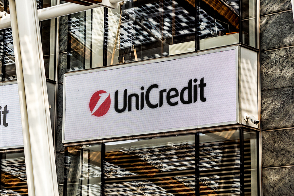 Unicredit Removed from List of Global Systemically Important Banks by FSB