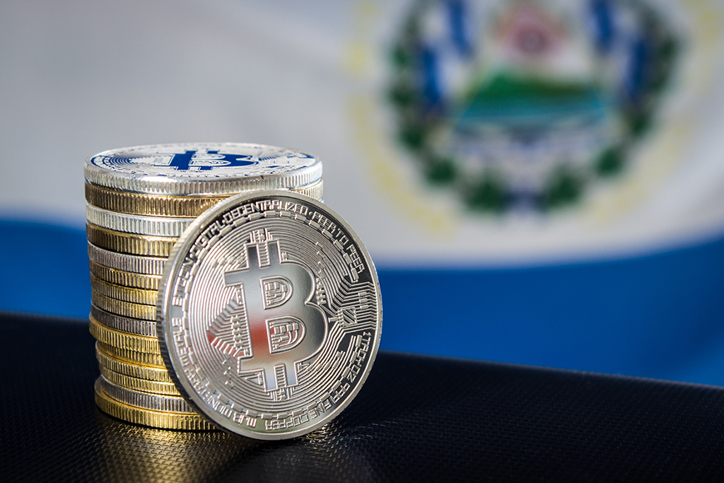 Bitcoin Maxi and Advisor to El Salvador President Max Keiser Predicts BTC Price to Hit $375,000