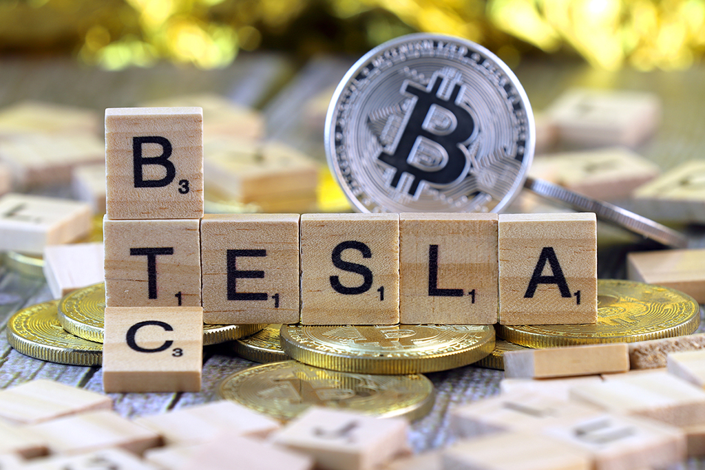 Bitcoin Overtakes Tesla, Berkshire Hathaway Stock to Become Top 10 Asset