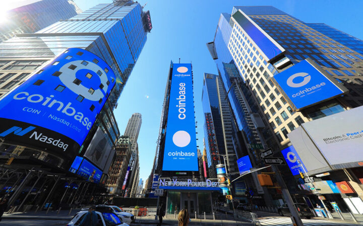 Coinbase Stock Down 5% in Pre-Market, Cathie Wood’s ARK Invest Sold $49.2M Worth of COIN Shares on Friday