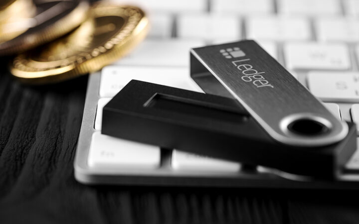 Crypto Wallet Ledger Loses $484K in Fresh Hack, Users May Still Be at Risk