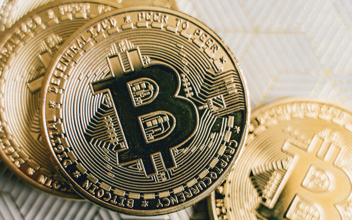 Bitcoin Price Stuck at $41K as Traders Eye Fed Rate’s Decision