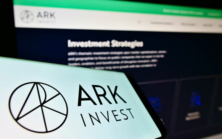 Cathie Wood’s Ark Fund Outperforms with Big Bet on Crypto Aligning with ESG Goals