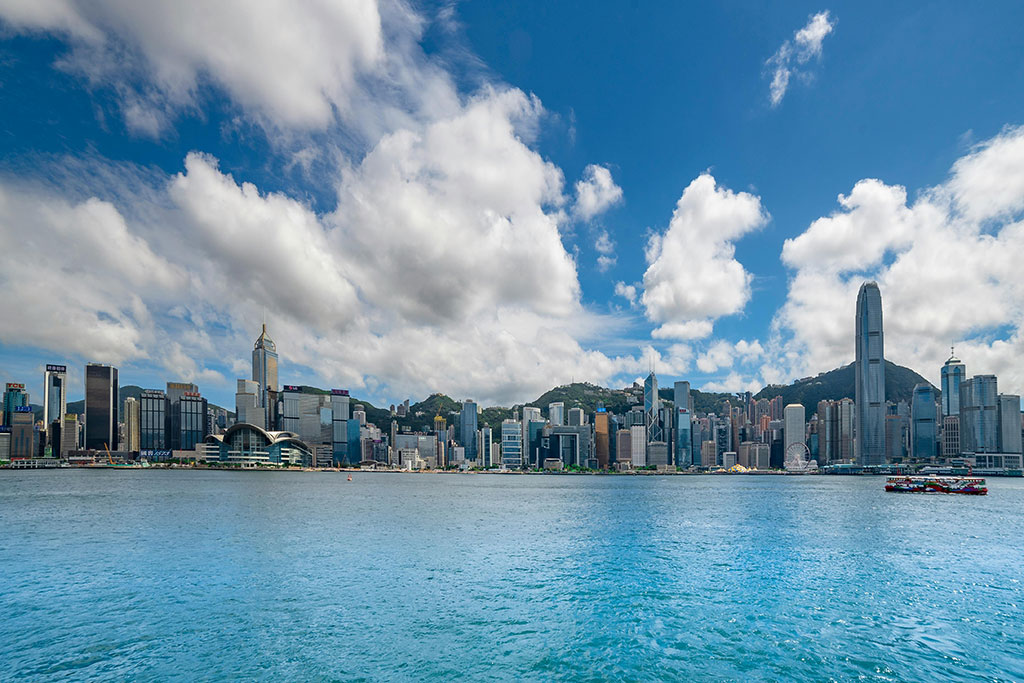 Hong Kong Crypto Exchange OSL Eyes First Spot Crypto ETFs by Mid-2024